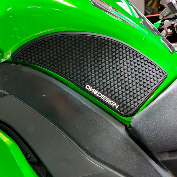 KAWASAKI Z1000