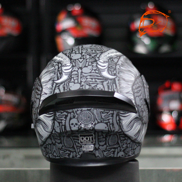 Casco Abatible R7 Unscarred Bone Demon Gris