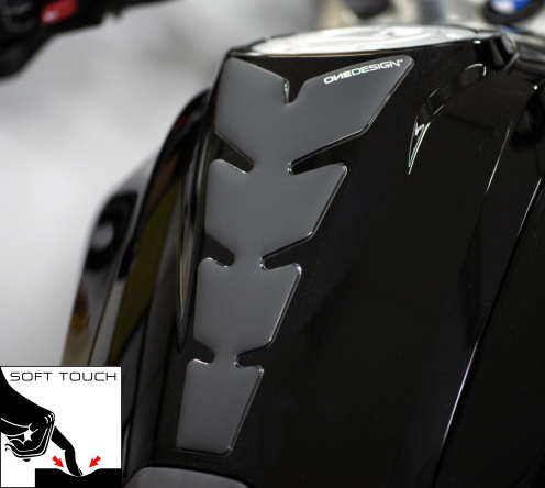 Protector De Tanque One Design Negro Opaco