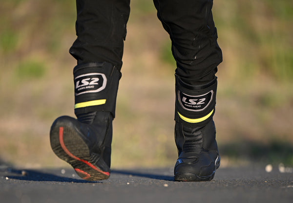 Botas Ls2 Impermeable Goby Negro Amarillo Fluo DAMA