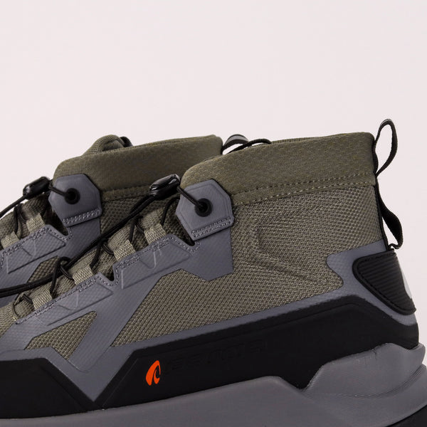 Botas Forma Kumo Negro Verde