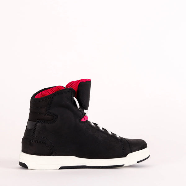 Botas Forma Swift X Fit Dry para mujer Negro Rosa