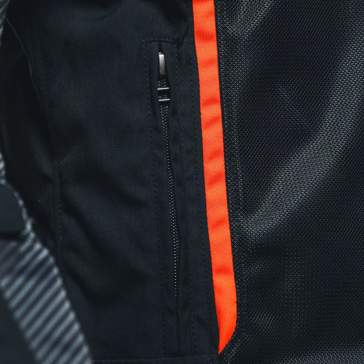 Chamarra Dainese Air Frame 3 Negro Rojo